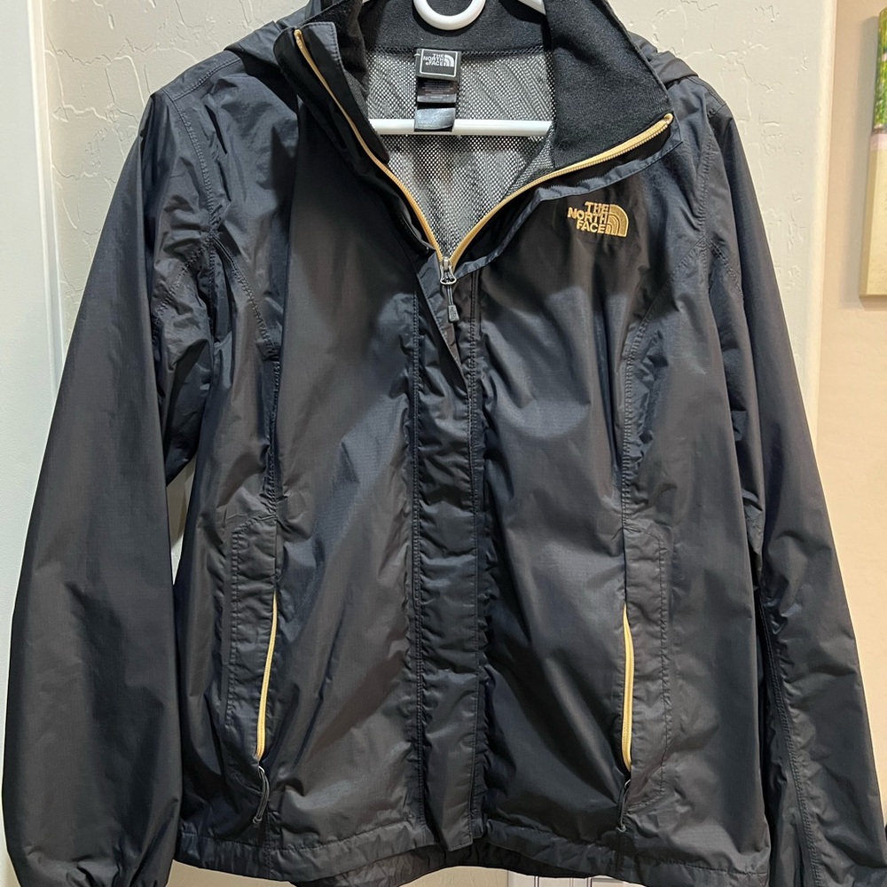 Women’s North Face Rain Coat - L; Black